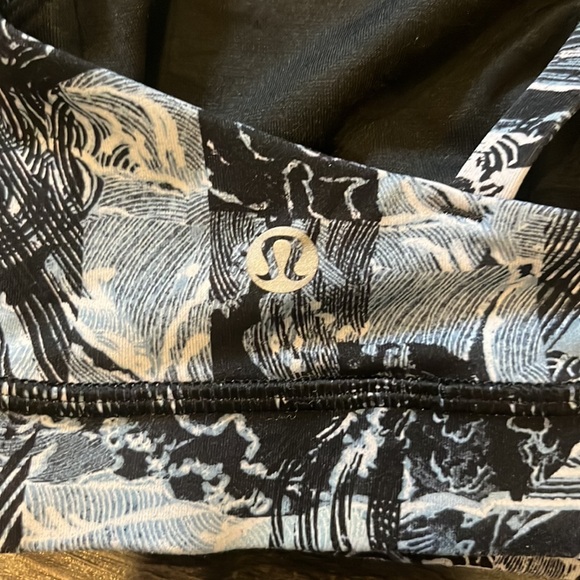 Lululemon energy bra - Picture 3 of 4